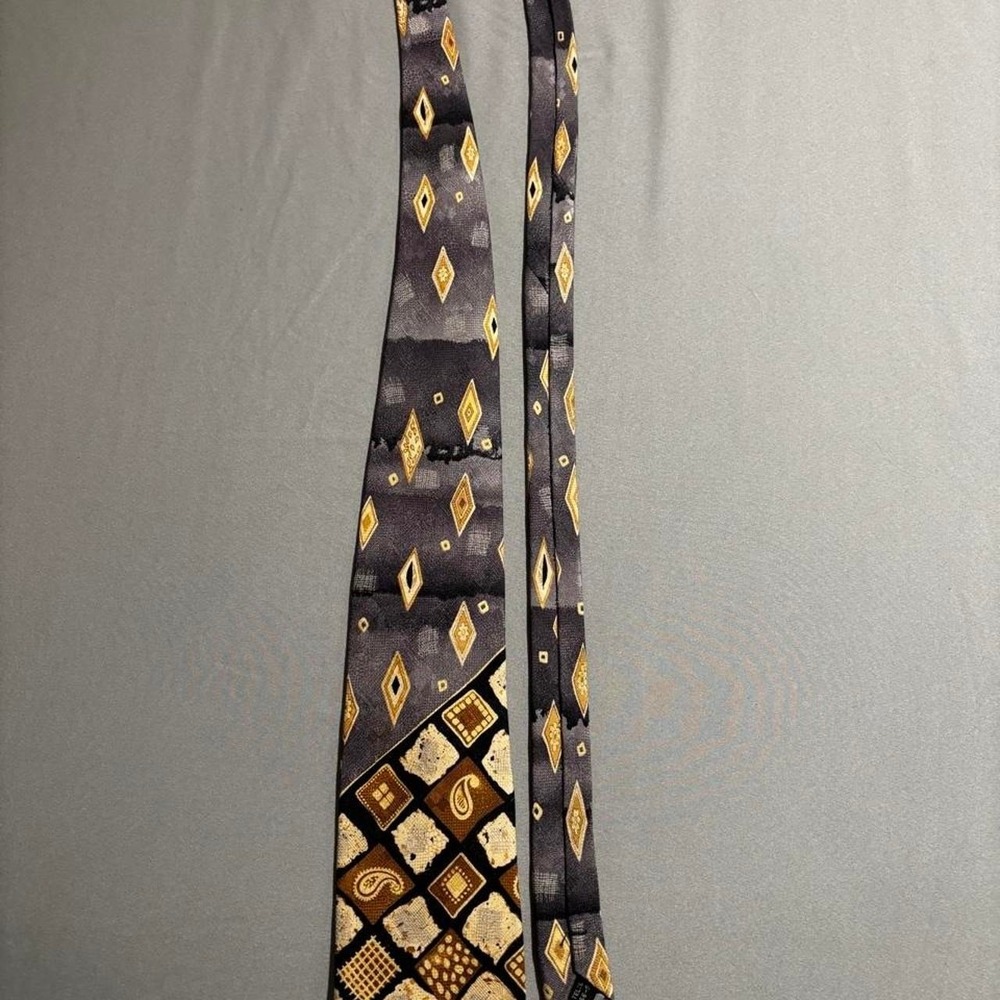 Nina Ricci Paris tie discounted luxury tie designer